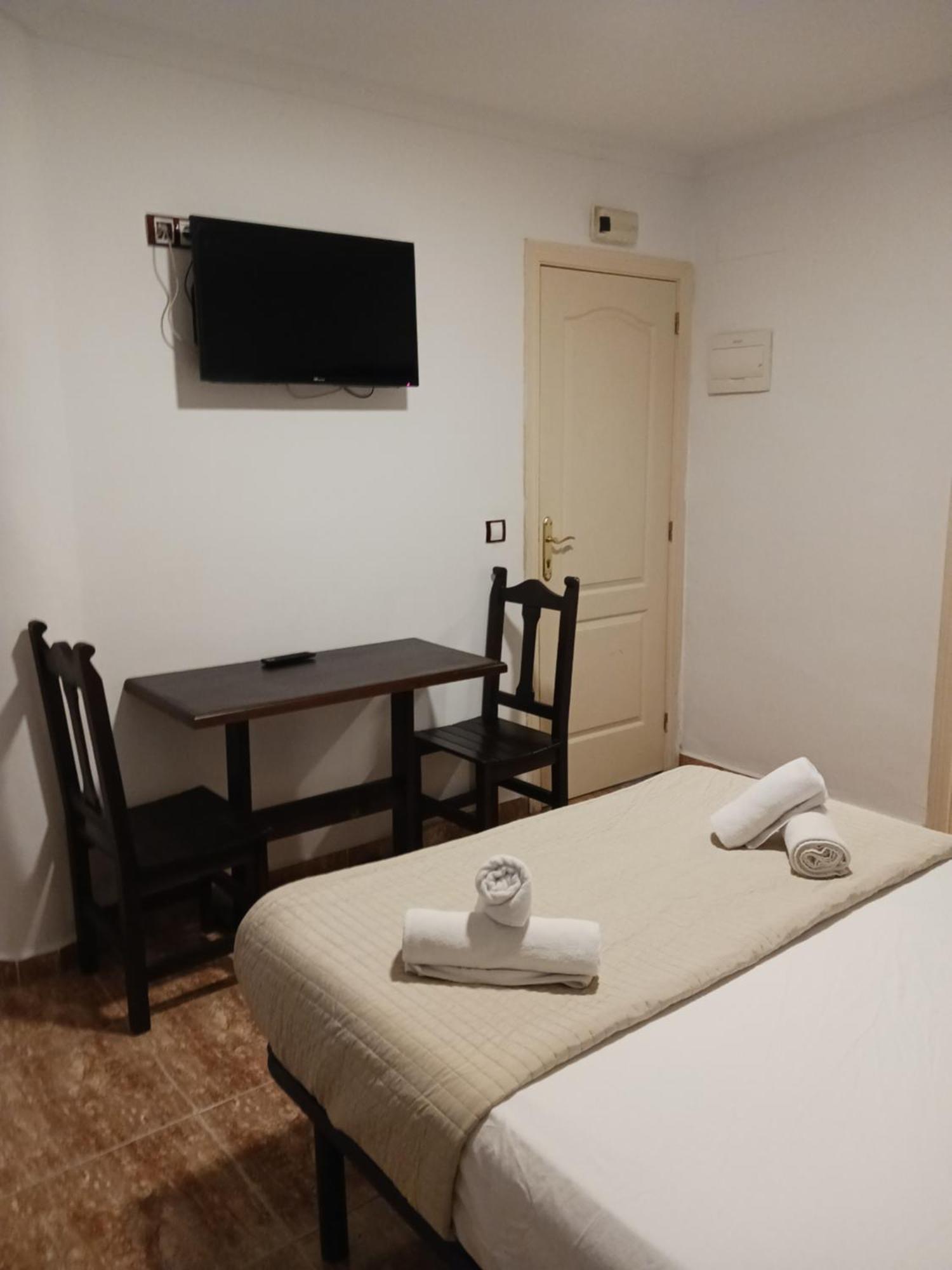 Hotel Manantiales Torremolinos Luaran gambar